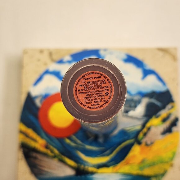 Makeup Revolution Matte Bomb Lipstick - Fancy Pink - Picture 8 of 8